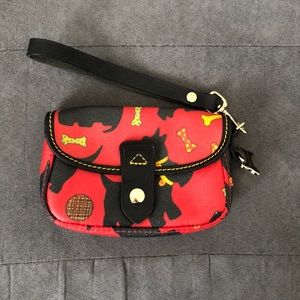 Dooney & Bourke Wristlet - Scotties